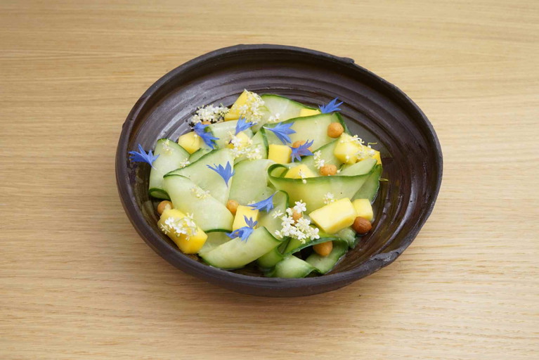 Auch Mango und Gurke kamen auf den Grill.