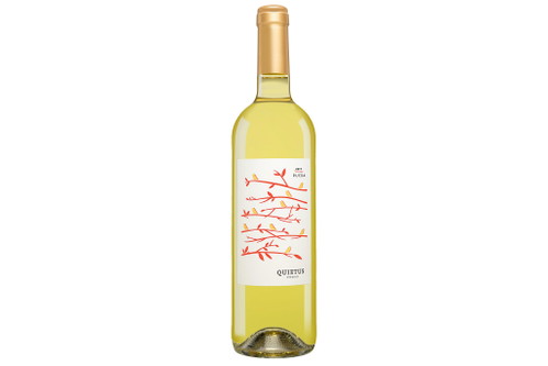 Quietus Verdejo, Rueda, SpanienAromen von exotischen Früchten, wie Passionsfrucht, Litschi, Melone, auch Pfirsich, untermalt von dem Duft einer Sommerwiese, ungemein animierend.www.vinos.de&nbsp; € 8,95