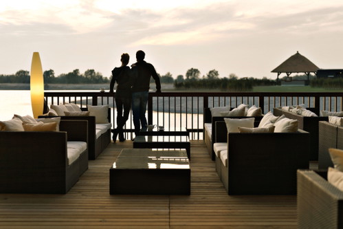 »St. Martins Therme«: weitläufig angelegtes Resort mit einem groß­artigen Spa-Bereich.