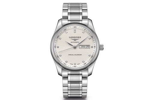 Longines »Master Collection Annual Calendar«. Mit 13 Brillanten am Zifferblatt. Preis: 2280 Euro.