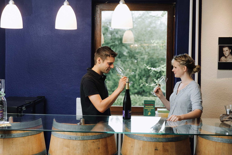 »Sauvignon ist ein Nischen-produkt, liegt uns aber sehr am Herzen«: Lisa Bunn und Ehemann Bastian Strebel.
