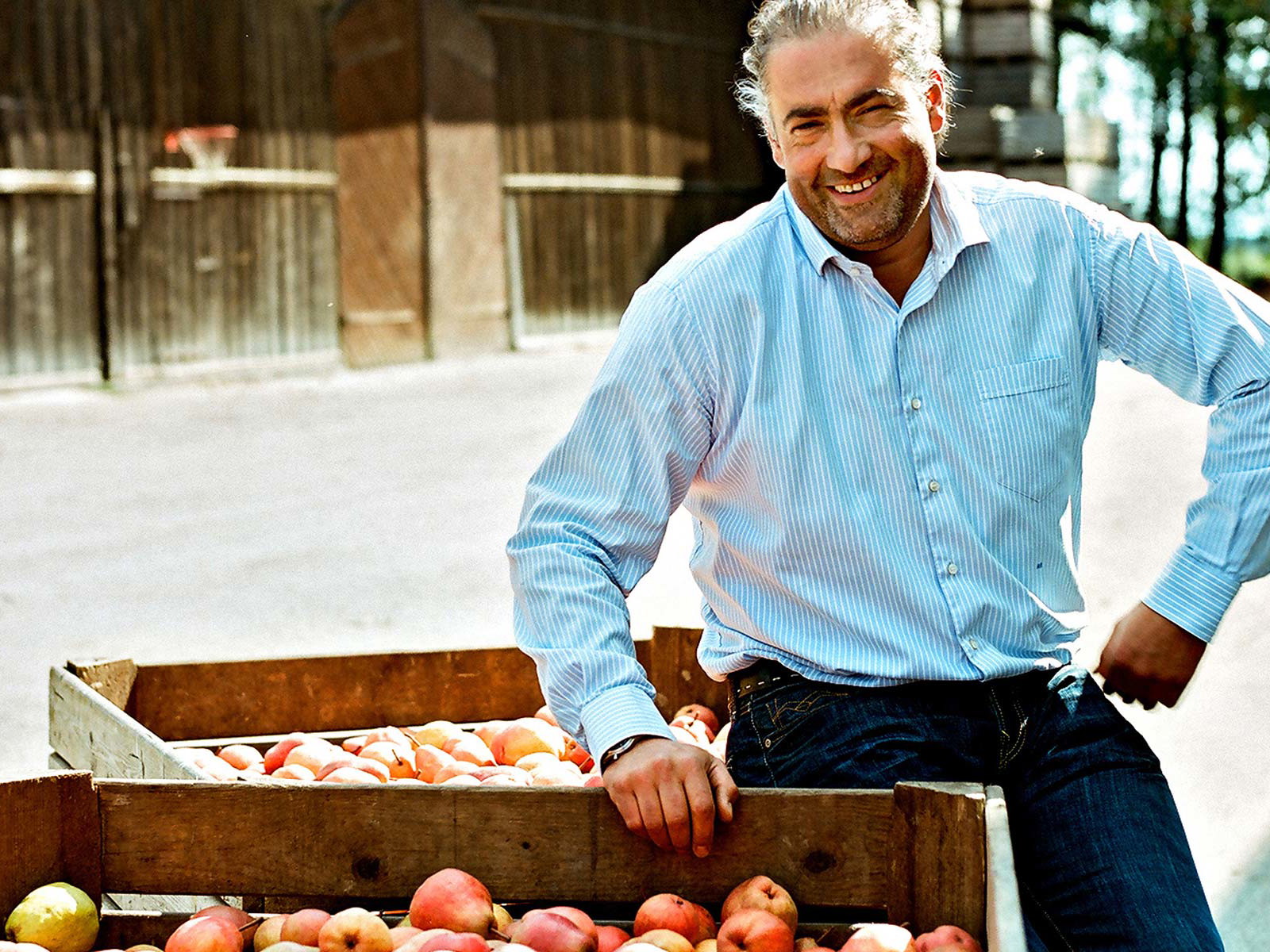 Großer Meister,&nbsp; große Perfektion: Hans Reisetbauer&nbsp; siegte mit der Roten Williamsbirne in der&nbsp; Kategorie »Brenner des Jahres«.