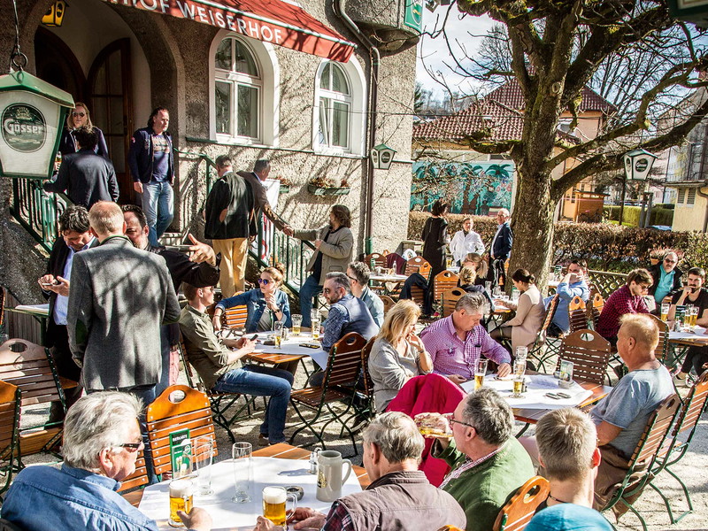 Julian Grössinger übernahm das Traditionsgasthaus »Weiserhof«.