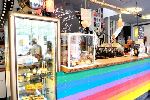 Bunt ist das Café Willi
