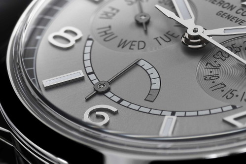 Die Vacheron Constantin «FiftySix» mit Tages-, Datums- und Gangreserveanzeige