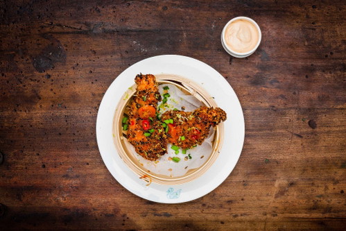 Crazy Chicken: Hühnerfilet in Kokos, Sesam und Panko mit CHili und Limette
