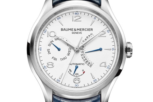 Baume &amp; Mercier Clifton mit Gangreserve, Anzeige für den Tag und retrograde Datumsanzeige.
