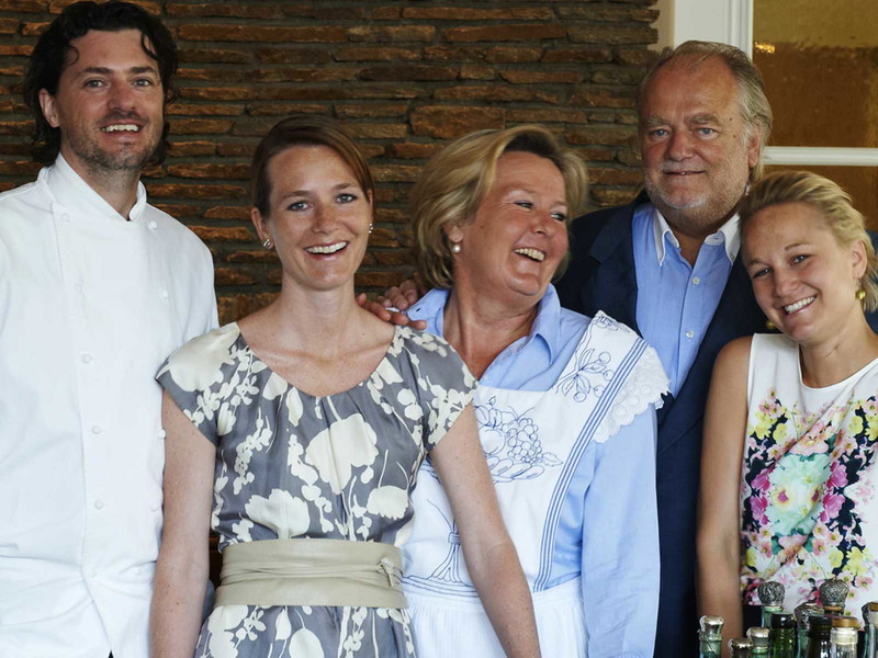 Gastronomenfamilie mit Herz: Thomas Dorfer, Susanne Dorfer, Lisl Wagner-Bacher, Klaus Wagner,&nbsp;Christina Kopriva-Wagner.