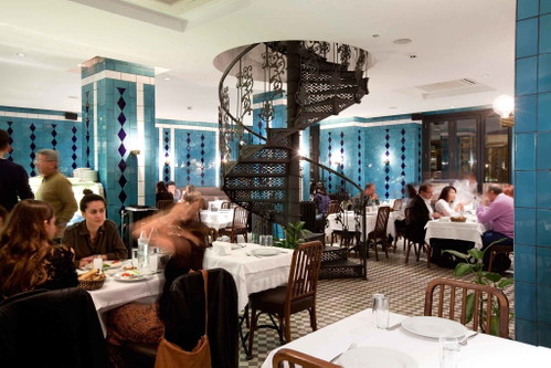 In der »Karaköy Lokantası« wird seit vielen Jahrzehnten auf höchstem Niveau gegrillt.