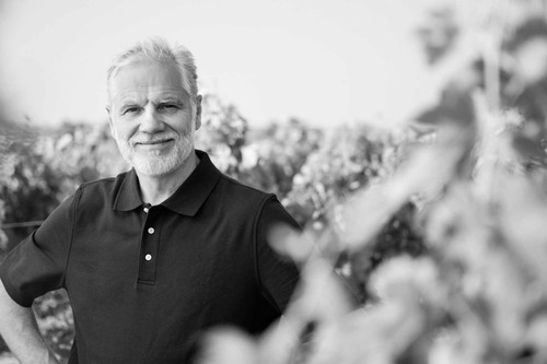 Roman Roth keltert die Weine der Wölffer Winery in Sagaponak, die der aus Hamburg stammende Unternehmer Christan Wölffer gegründet hat.