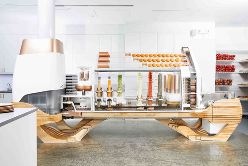 Der »Creator«, ein automatisierter Burger Roboter.