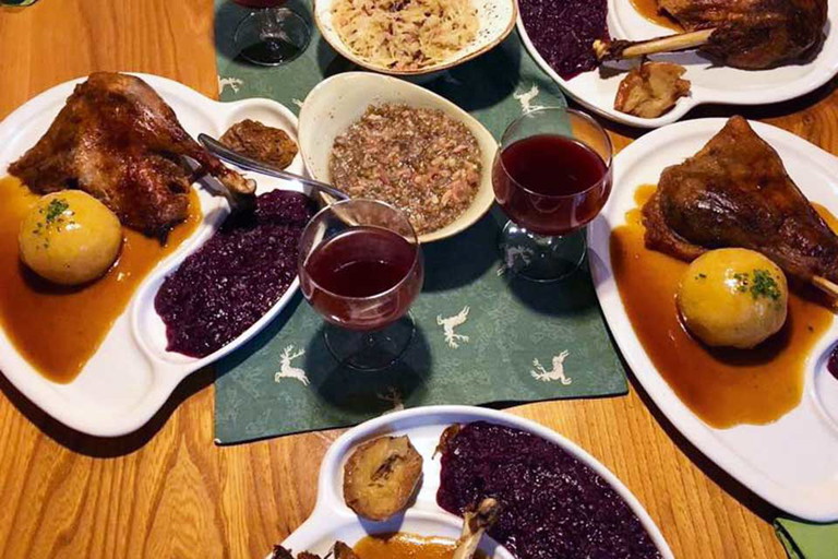 »Dreimäderlhaus«: tolles Essen und gute Stimmung.