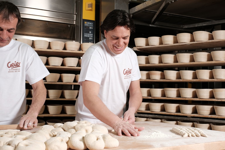 Gelebtes Handwerk: Gerald Geier in der Backstube