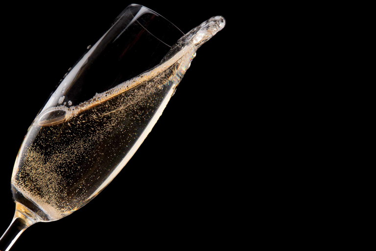 Wer sich einmal in grossen Champagner verliebt hat, der hat keine Alternative. 2008 einzukaufen, darf man nicht versäumen.