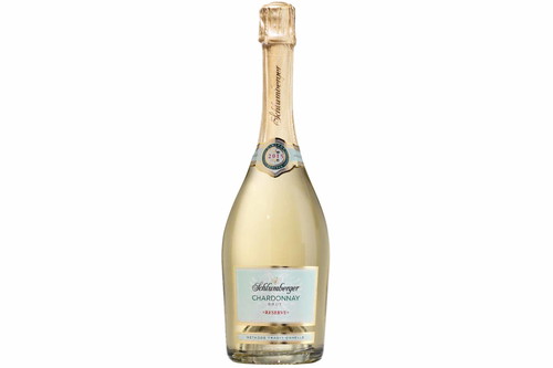 Chardonnay Brut »Reserve« SchlumbergerReinsortiger Chardonnay mit einer fein, cremigen Apfelnote und einer zarten Nuance von Zitrusfrüchten. Elegant, frisch und vollmundig im Geschmack hinterlässt am Gaumen einen weichen, sanften Eindruck.www.schlumberger.at; € 24,90