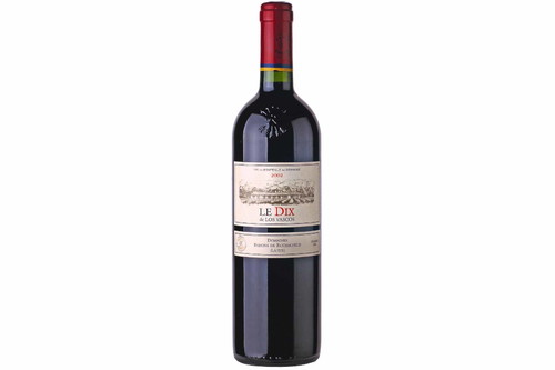 Le Dix de Los Vascos 2012 Viña Los VascosDas ausdrucksstarke Bukett dieses Chilenen duftet intensiv nach Dörrpflaume, reifen dunklen Kirschen und Himbeeren. Am Gaumen werden die Fruchtaromen mit schönen Röstnoten begleitet. Das Finale dieses Jubiläums-Rotweins wird von einem wunderbar langen Abgang begleitet.www.vinello.at; € 46,99