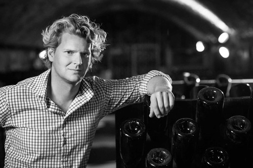 »Ziel ist es, auch beim Sekt mit den berühmten Vorbildern mitzuhalten. Österreich kann das schaffen.« (Michael Malat, Winzer und Sektproduzent)