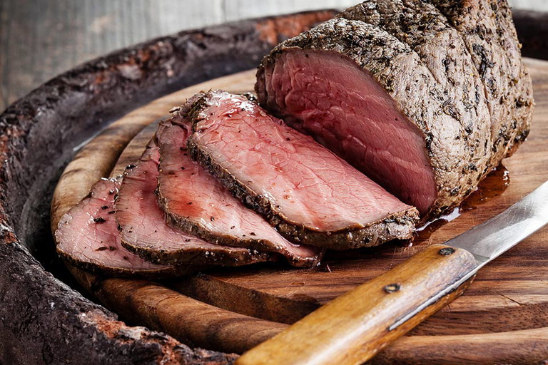 Das Fleisch sollte quer zu Faser tranchiert werden.