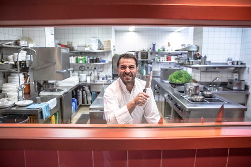 Auch Ali Güngörmüş vom «Pageou» in München stelle sich dem deutschen TV-Chef.