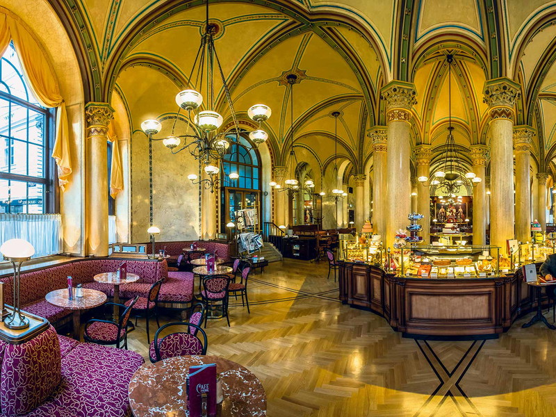 The history of traditional Viennese coffee houses.