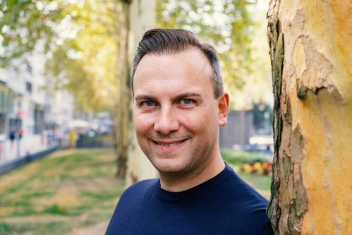 Tim Raue