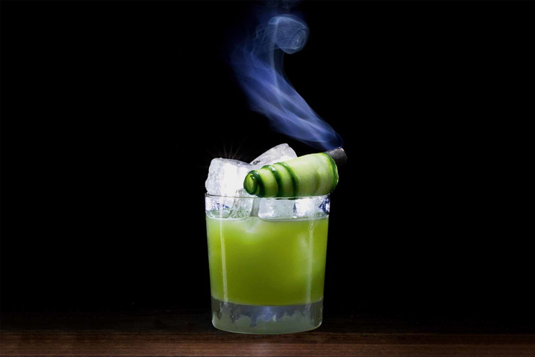 Kreative Cocktails mit Gemüse gibt es in der Szene-Bar »Krypt«.
