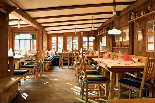 Herrliche Gasthaus-Küche mit einem speziell steirischen Touch.