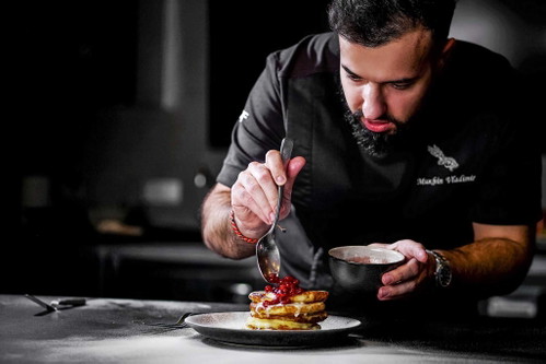Vladimir Mukhin präsentiert in seinem Restaurant »White Rabbit« Küchen-Avantgarde.&nbsp; 