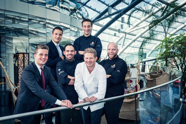 Ein glückliches Team ist entscheidend für zufriedene Gäste.