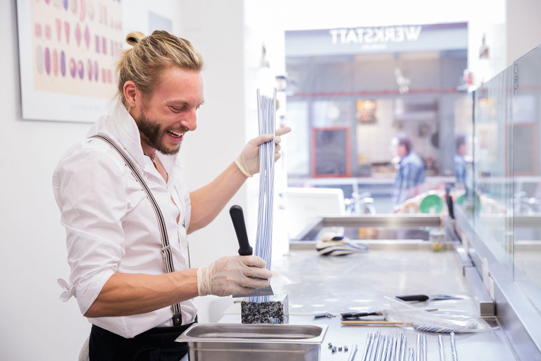 Feinste Handarbeit. Die Zuckerln der Sonder-Edition sind allesamt Einzelstücke.