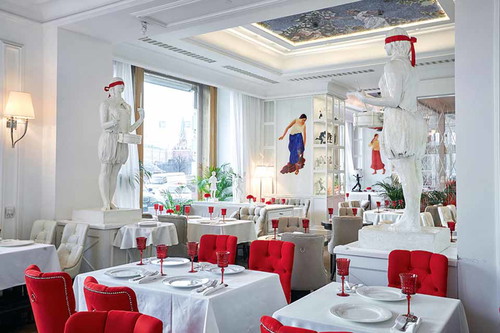 Dass Kitsch in Russland eine nicht zu verachtende ästhetische Kategorie ist, zeigt ein Frühstück im »Doctor Zhivago«. 