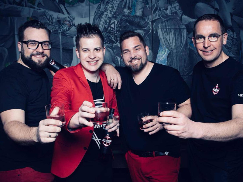 Das Team rund um den »Herak«.