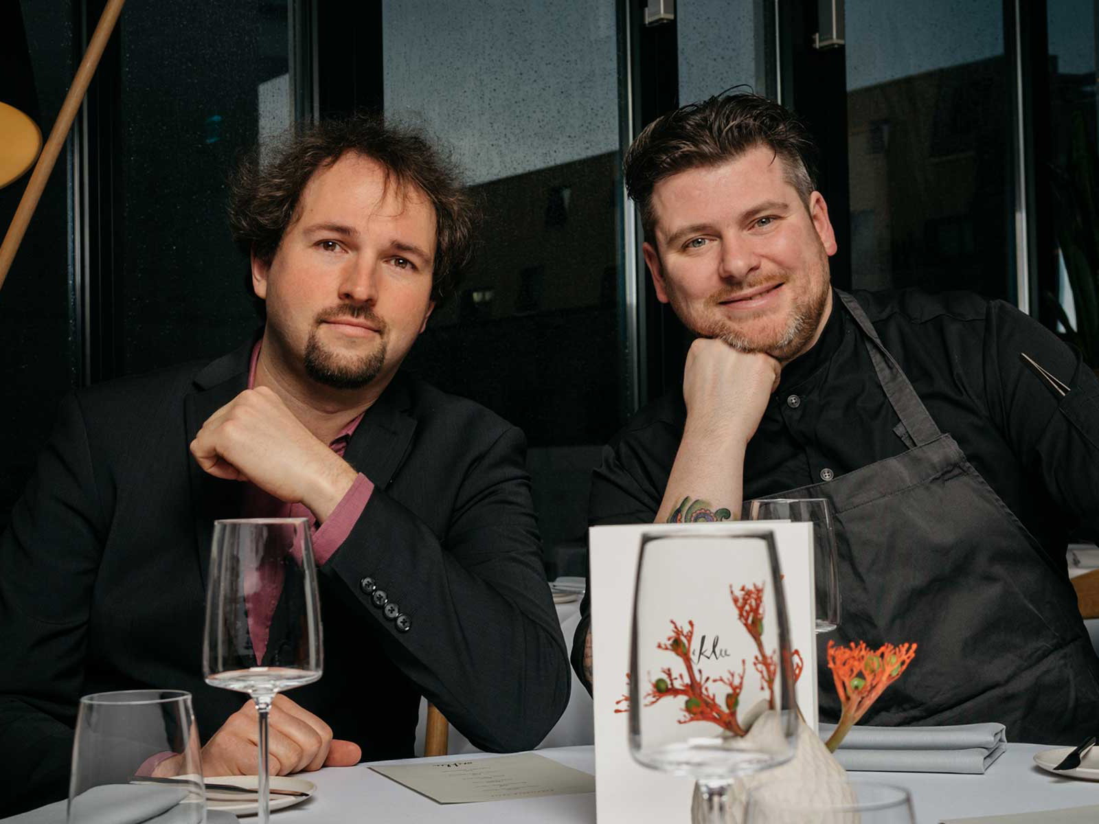 Komponist&nbsp;Vito&nbsp;Žuraj&nbsp;und Daniel Gottschlich, Eigentümer und Koch vom »Ox&amp;Klee« in Köln.&nbsp;