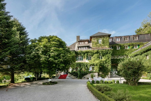 Das Landhaus zu Appesbach am Wolfgangsee.