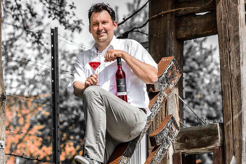 »Unser tolles Terroir verleiht dem Schilcher nicht nur einen besonderen Charakter, sondern echtes Charisma.« Stefan Langmann, Schilcherwinzer, Langegg
