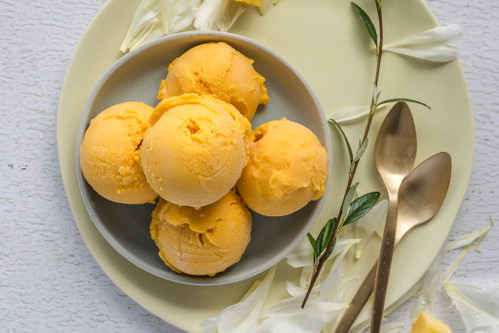 Mango &amp; Zitronengras SorbetSorbet mit indischer Mango und erfrischendem Zitronengras 