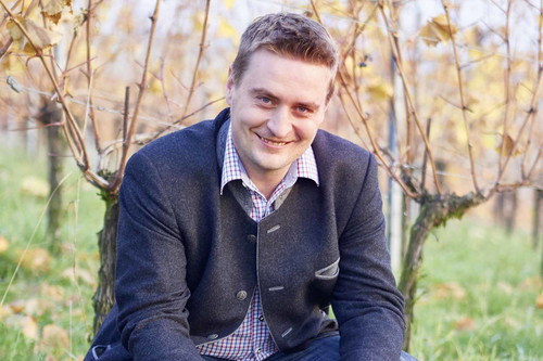 Leonhard Gmeiner aus Perg hat sich dem Weinbau verschrieben.