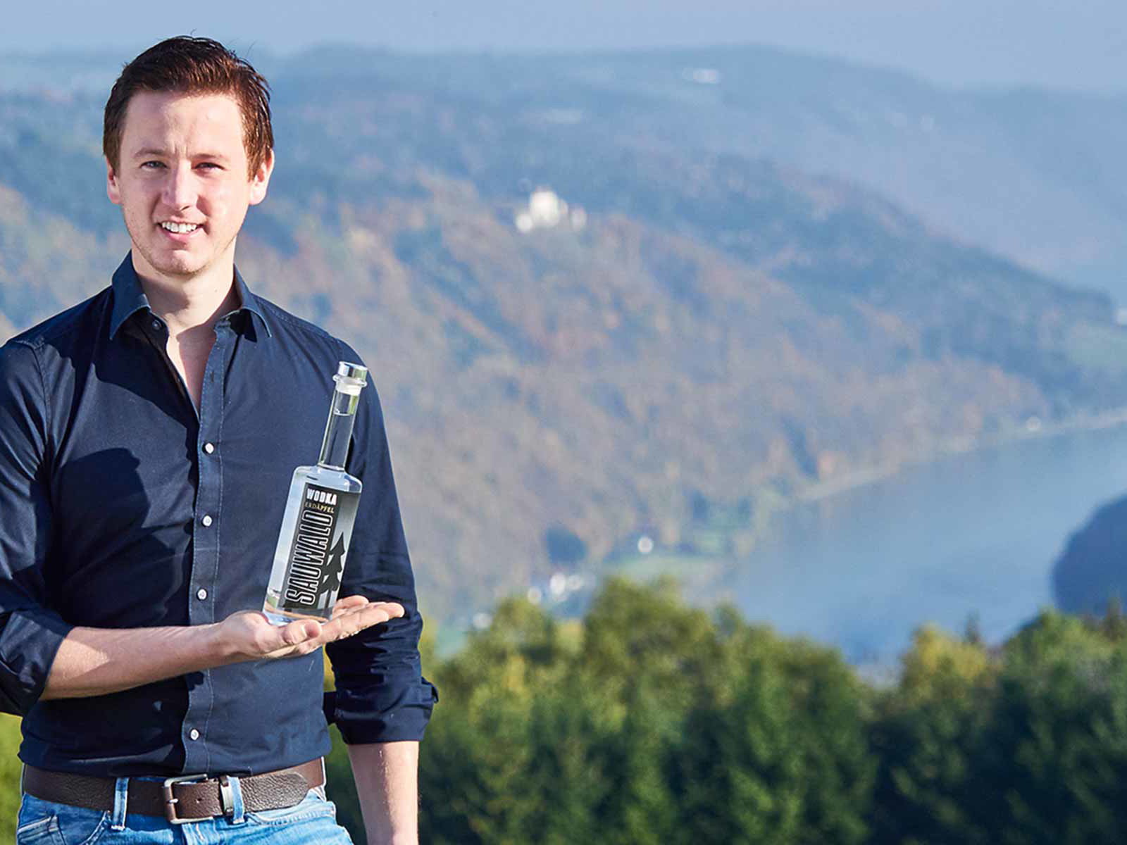 Martin Paminger brennt ­seinen »Sauwald Wodka« aus Sauwald-Erdäpfeln in St. Aegidi.