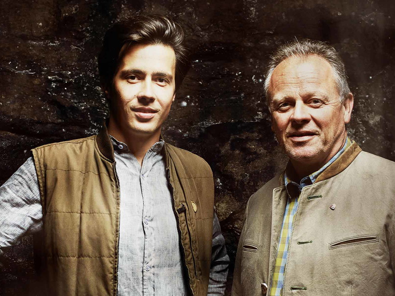 Manfred Tement aus Berghausen in der Südsteiermark mit Sohn Armin.