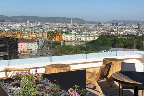 Blick auf das benachbarte Belvedere