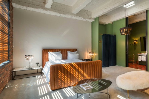 Aviator Zimmer im Hotel Stamba