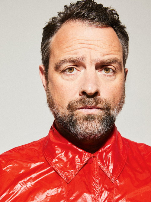 Rotes Nylon-Hemd von Wendy Jim (wendyjim.com).