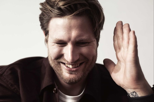 Der Däne Esben Holmboe Bang hat sich mit dem »Maaemo« drei Sterne erkocht. Für das 20-gängige Menü sollte man fünf Stunden einplanen.