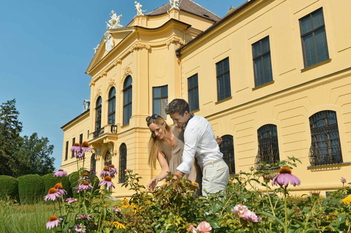 Im Park von Schloss Eckartsau ging schon das Kaiserpaar – Karl und Zita – gerne spazieren.