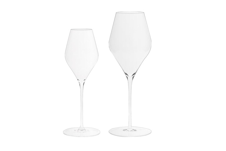 Von links: Phoenix Champagne und Grand Cru Champagne. 