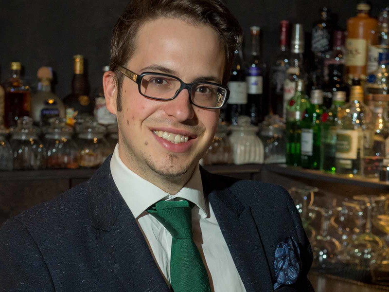 Verliebt in den Wermut: Reinhard Pohorec aus der Bar »Tür 7« in Wien erzählt, warum Wermut so verführerisch ist.