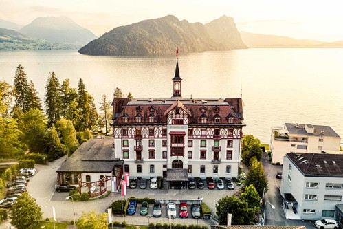 «Hotel Vitznauerhof»