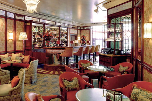 «Baur's» Bar.