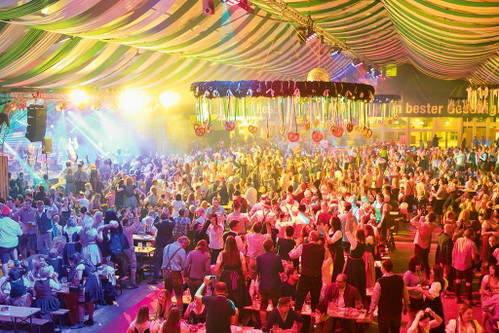 Am Wiener-Wiesn-Fest wird die Bierkultur gebührend gefeiert.