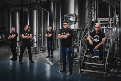 Eine bunte Truppe: So vielfältig wie die Gesellschafter der Brauerei Reservoir Dogs sind auch die Biere aus Nova Gorica.